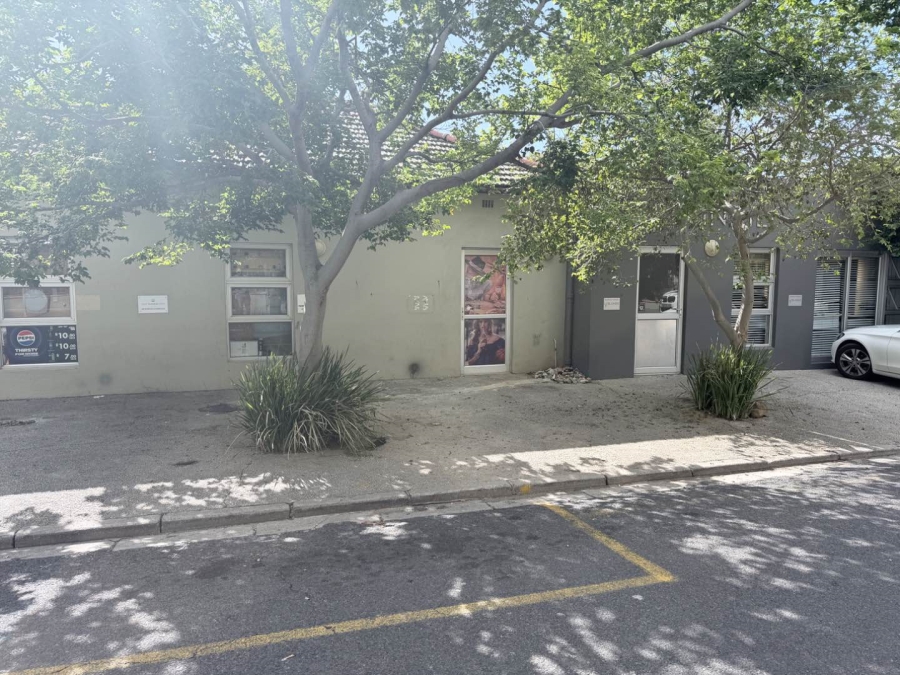 To Let Commercial Property for Rent in Gardens Western Cape